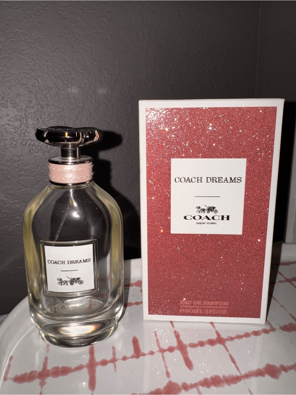 Coach Dreams EMPTY bottle !! Eau de Parfum EMPTY BOTTLE with Glitter Box